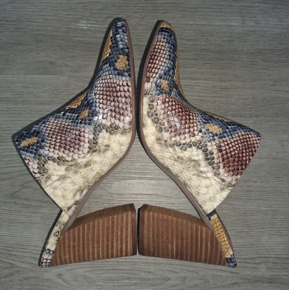 Steven by Steve Madden Nox Snake Python Chunky Block Heeled Mules Size 8 Womens - Picture 8 of 13